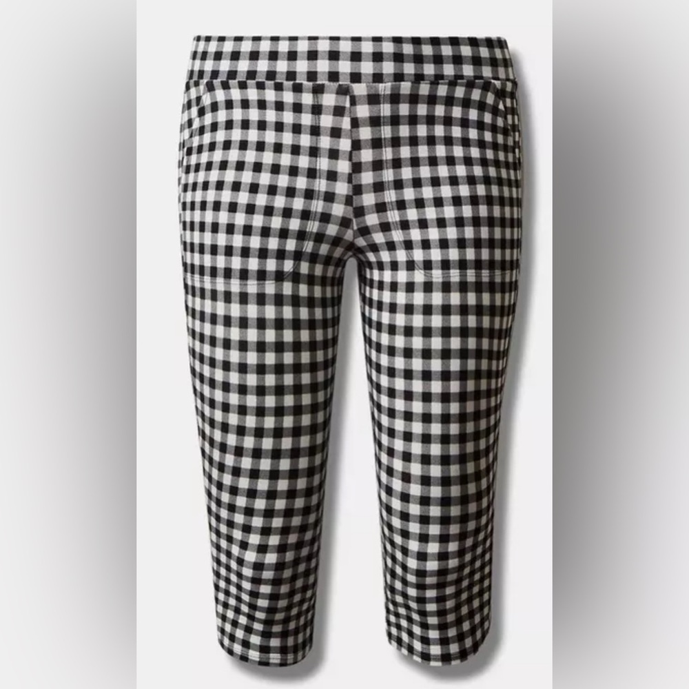 Torrid Pedal Pusher Pocket Gingham Cropped Legging Size 2